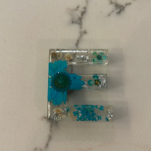 Floral Acrylic “E” - Picture 1 of 3